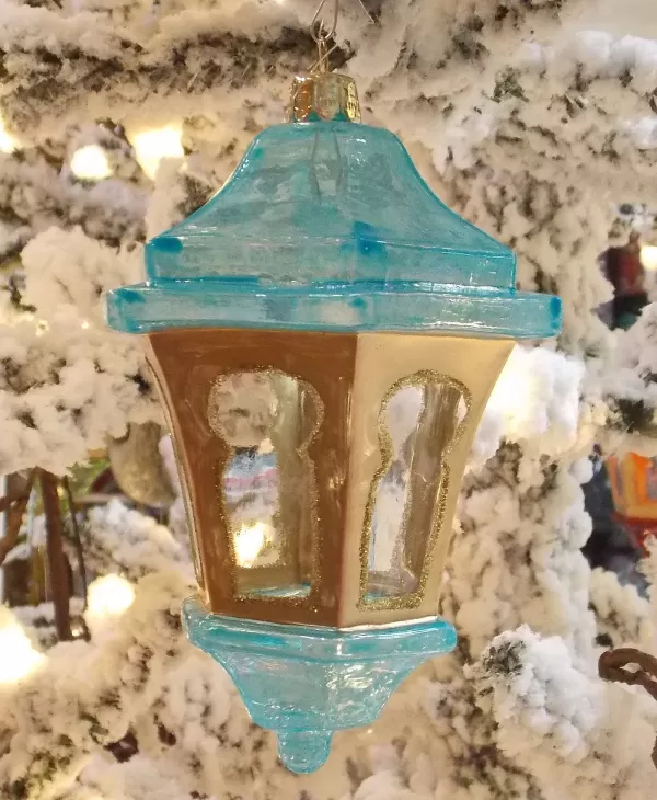 Regency International Lanterns Glass Shop