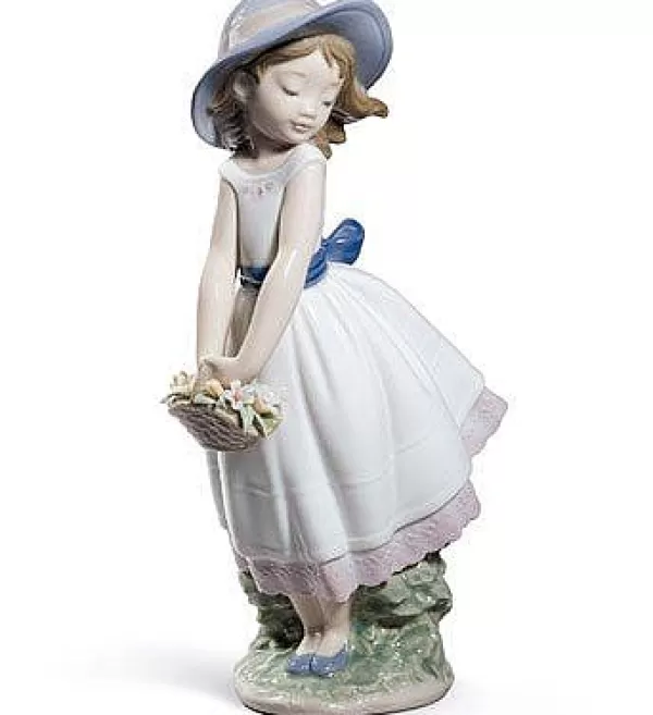 Lladro Pretty Innocence (Special Edition) Best